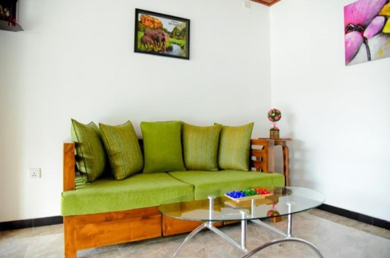 Slnco Villa Katunayaka Bagian luar foto