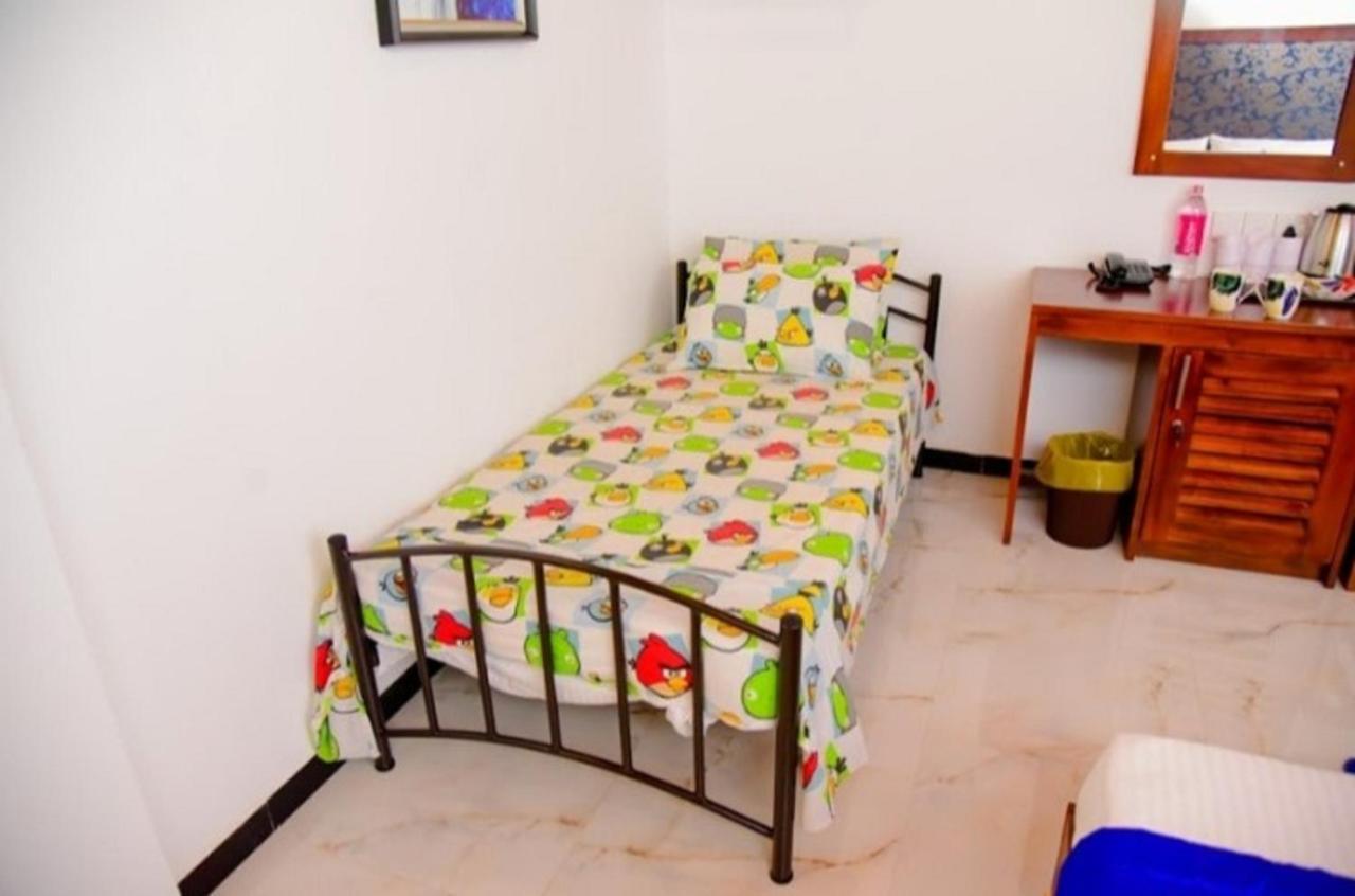 Slnco Villa Katunayaka Bagian luar foto