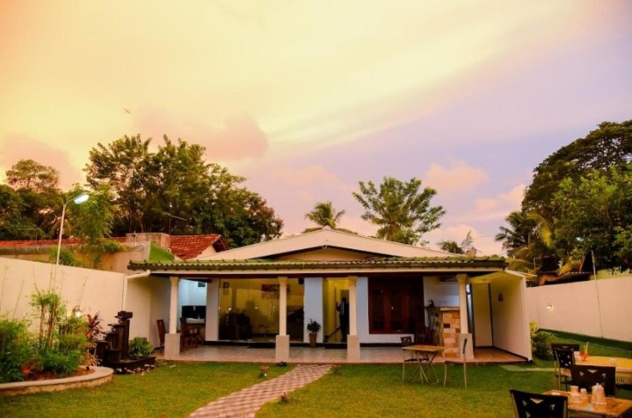 Slnco Villa Katunayaka Bagian luar foto