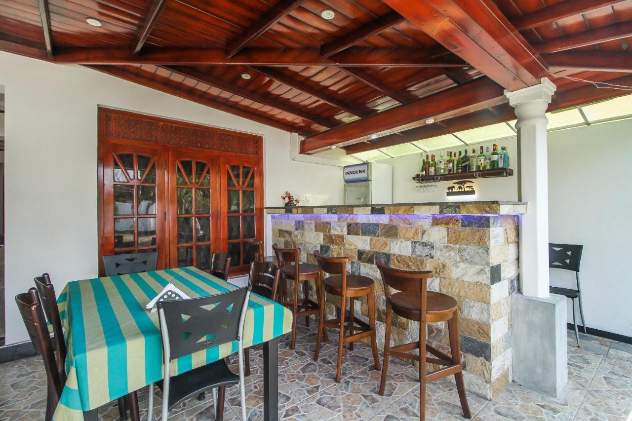 Slnco Villa Katunayaka Bagian luar foto